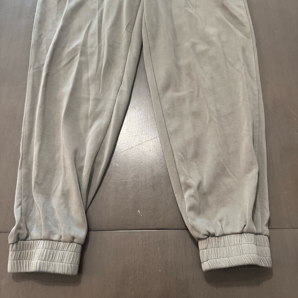Rachel Zoe Relaxed Fit Olive Green Women’s Small Drawstring Jogger Pull on Pant - Picture 4 of 7